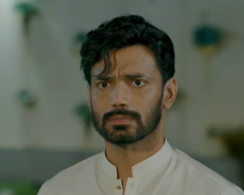 elonbaloon's tweet image. Zahid you mahn chalta phirta boyfriend material🥹

#ZahidAhmed #Humraaz
