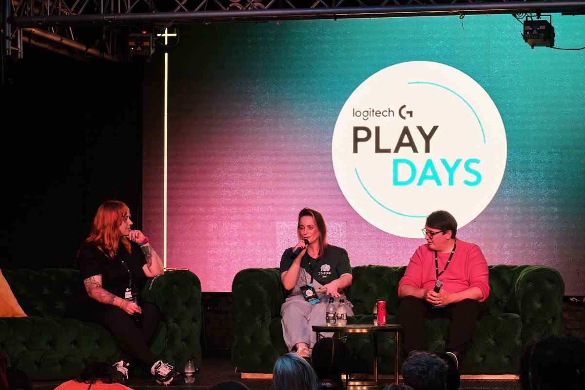 charmthegamer's tweet image. The talent oozing from @pretendasaurTTV is palpable. Always look forward to seeing their photos from @LogitechGUK masterclass and such a nice person too. #LOGITECHGPLAYDAYS