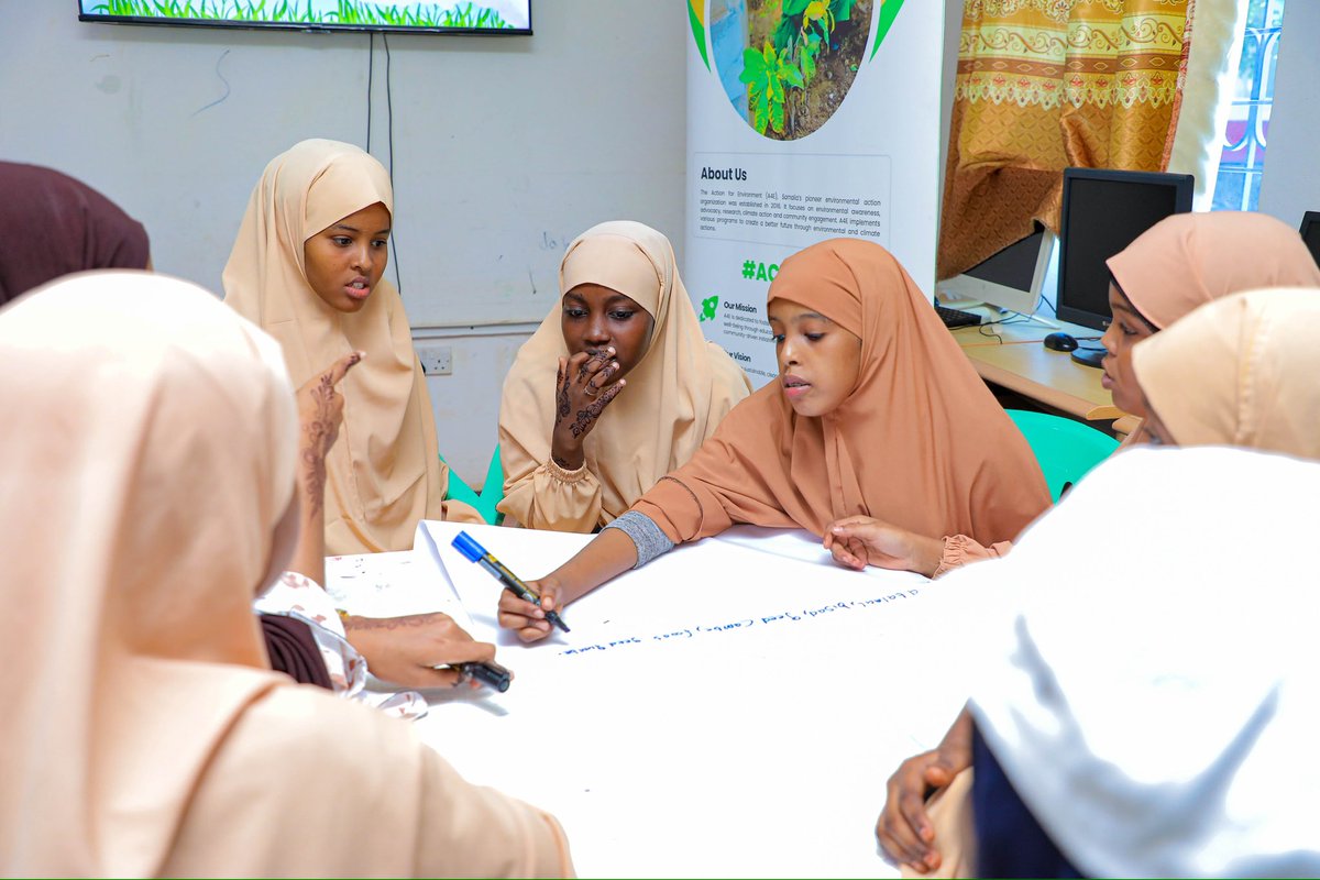 action4environ's tweet photo. Empowering young minds to protect biodiversity! During our Biodiversity Day workshop, students explored the importance of ecosystems, species conservation, and creative ways to protect nature—starting right in their own school.
#BiodiversityDay2025 
#ecosystem 
#actnow https://t.co/apMDuoyhPA