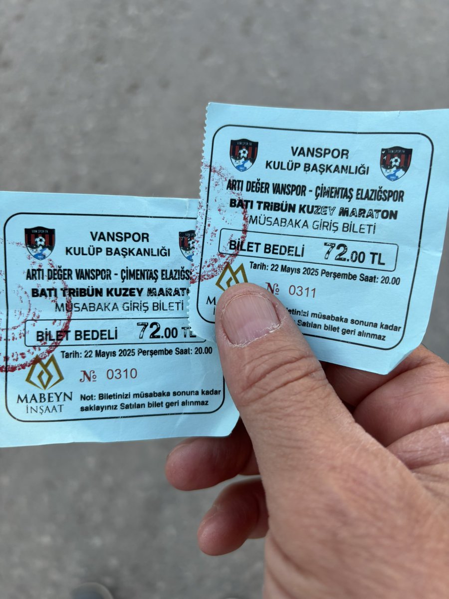 <a href="/fvzdnt/">Fevzi Donat</a> <a href="/valiozanbalci75/">Ozan Balcı</a> <a href="/vansporfk/">Vansporfk</a> Maça gittik gazı yedik evimize döndük oğlumun durumu ortada ben değil ama geleceğimiz olan bu çocuk(larımız) bir özürü hak ediyor