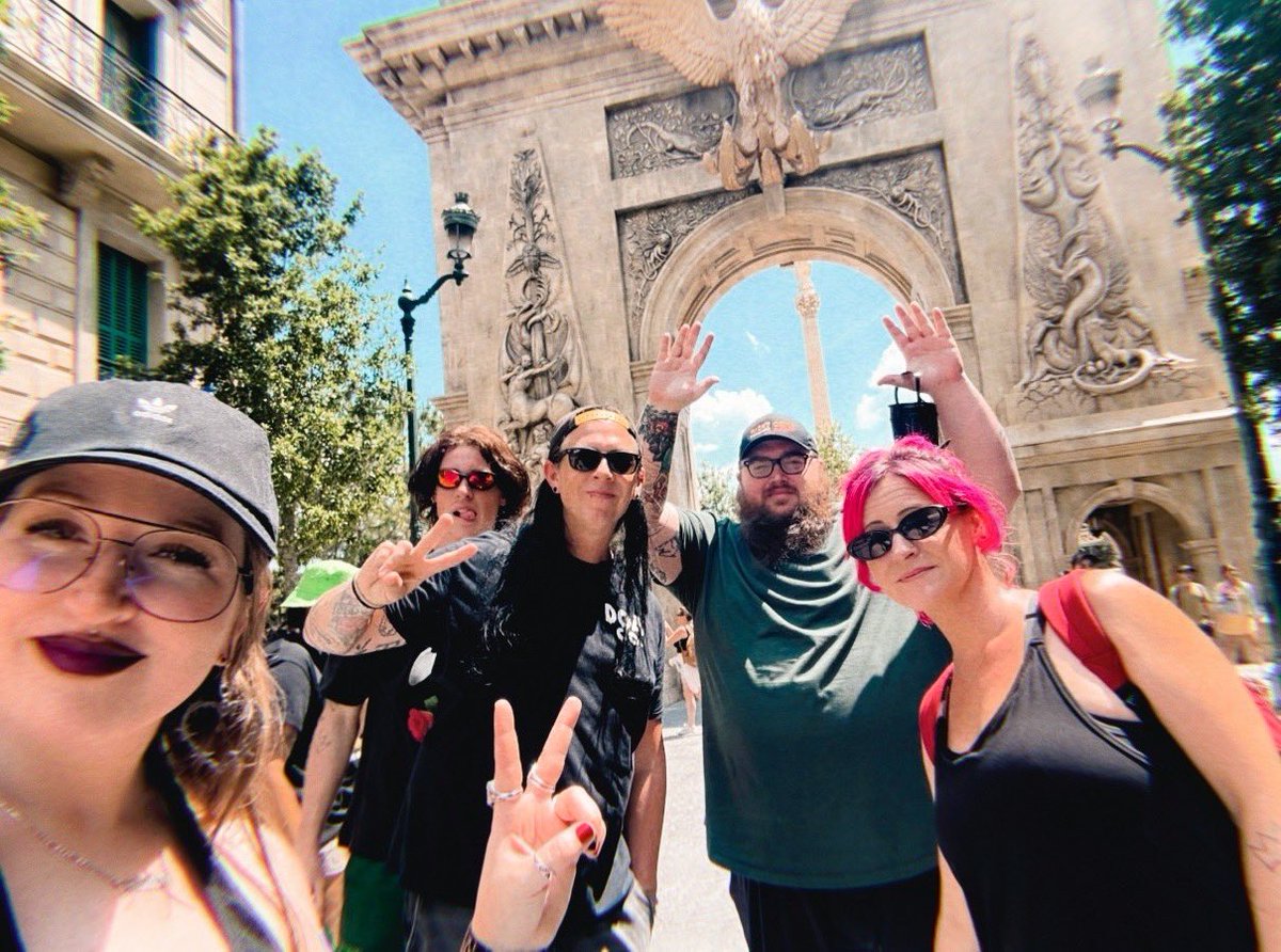 Oh Bloody Shell tweet media