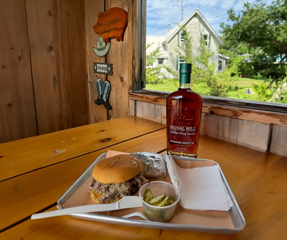 Signal Hill Whisky 🤝 BBQ sandwhich

A match made in heaven!