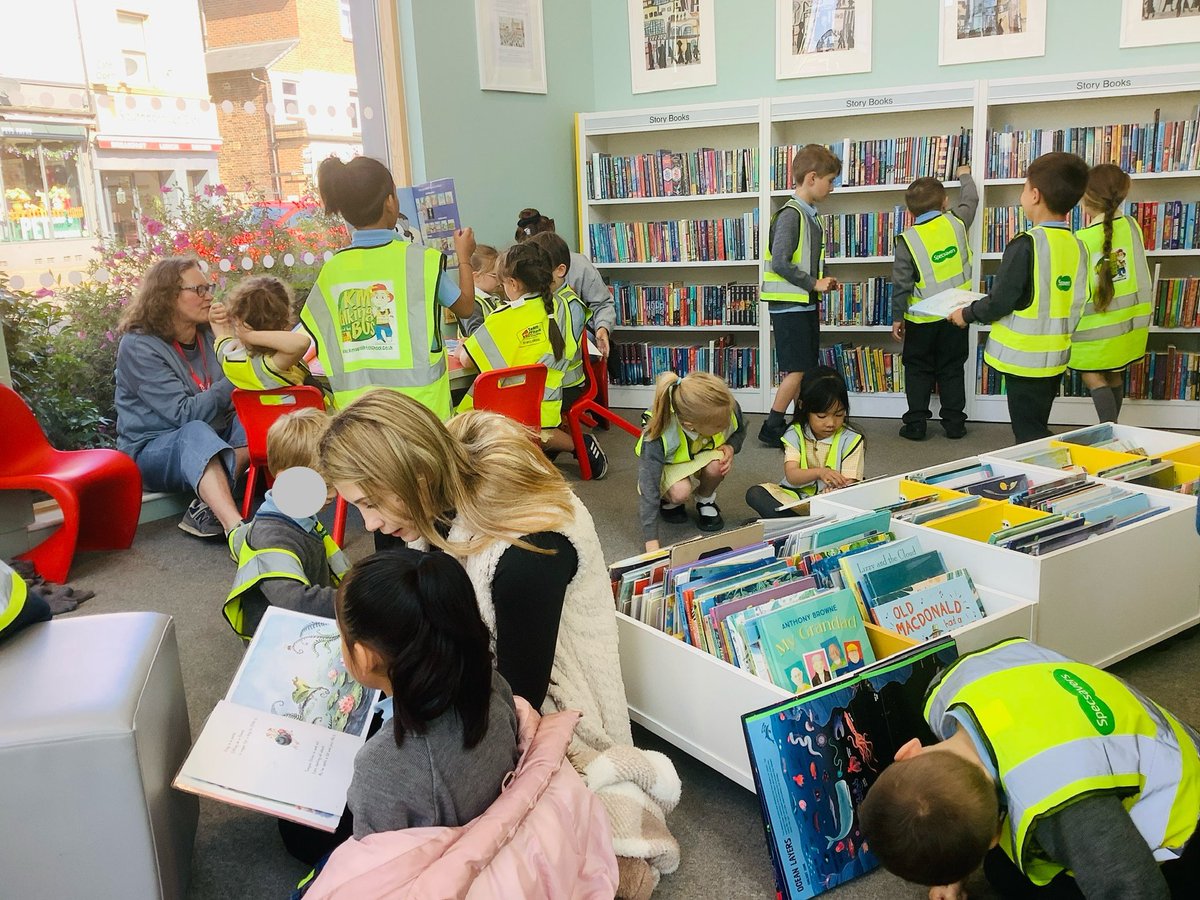 StAugustinesTW's tweet image. Lovely trip to Southborough library @kcsp_academies @Kent_cc @RC_Southwark @rcaoseducation @kentlibraries