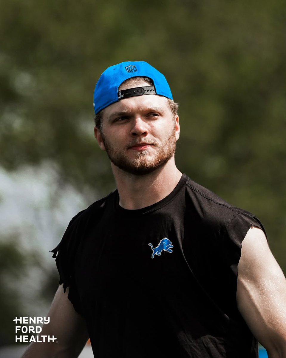 Aidan Hutchinson 🗣️: “I got cleared a while back &amp; I’m rolling with the boys now. 

It feels like I’m back to being myself again &amp; I’m really looking forward to the season. I think this is the most excited I’ve been for OTA’s in my life.”