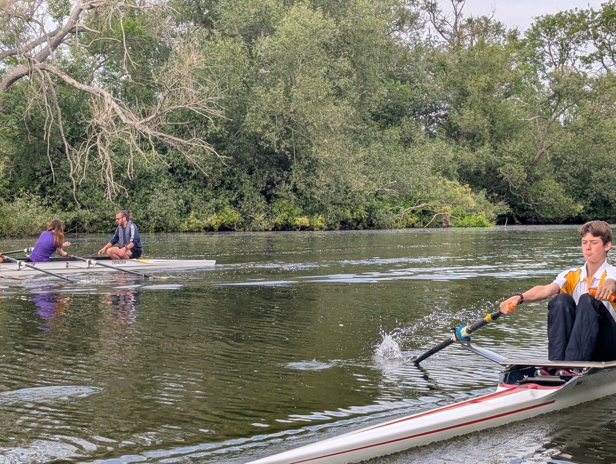 Oratory Rowing tweet media