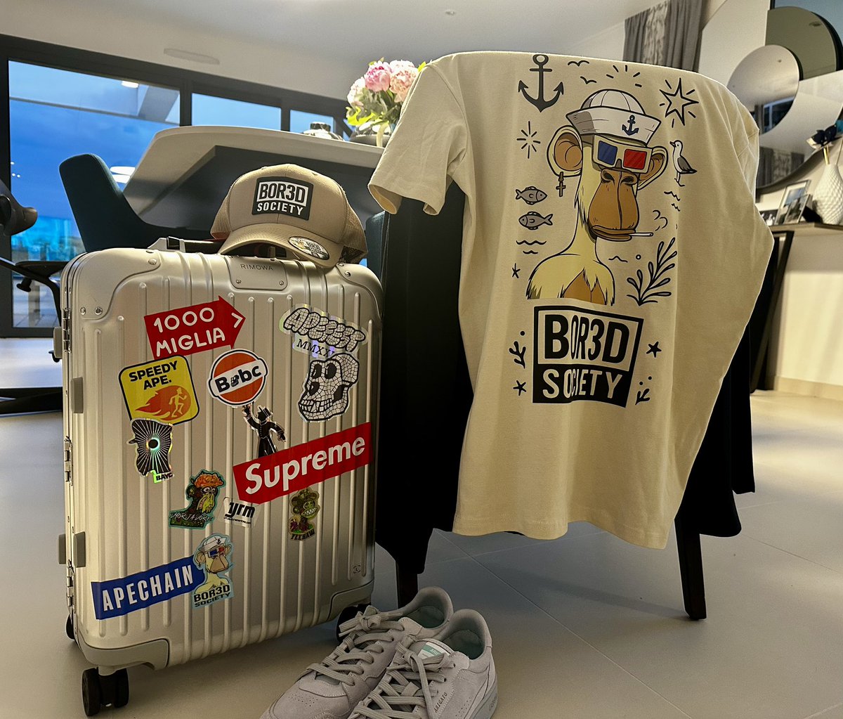 dyorjdr's tweet image. The package is ready for Monaco !
Huge thanks again to @ApeChainHUB & @apecoin for the incredible opportunity to attend the F1 Grand Prix aboard the @AlpineF1Team (Bored) Yacht !
What did you say ?
@BoredApeYC ? The best club ?
✅ YES for sure
🇲🇨 Let’s be BOR3D in Monaco……