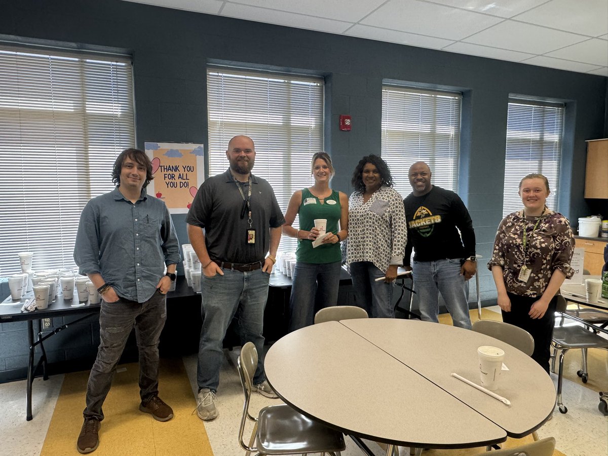 Thank you Steak n Shake of Murfreesboro and Ms. Debbie Gatewood from Onward Realty for the delicious milkshakes yesterday. We were all thrilled to have this sweet treat for a continued Teacher Appreciation surprise!