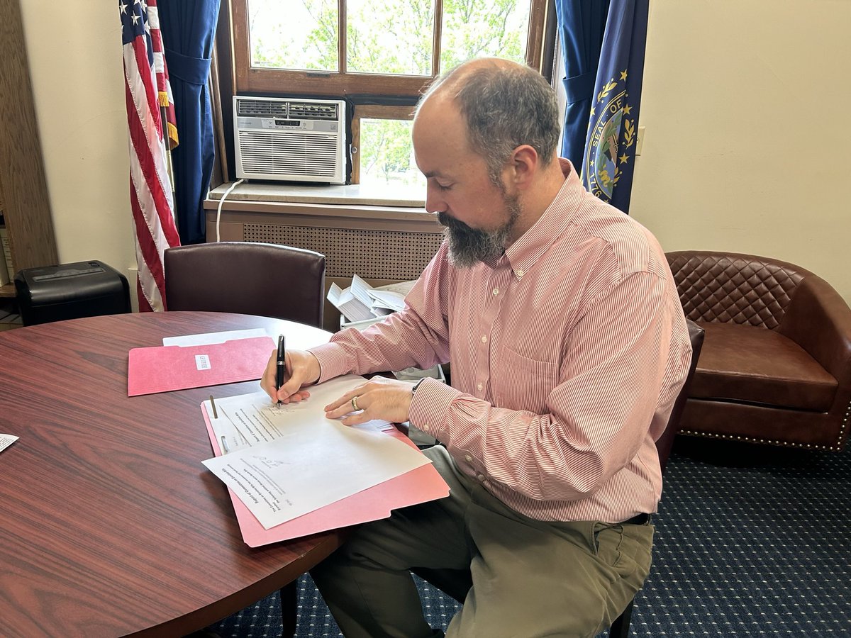 Jason Osborne (@osborne4nh) on Twitter photo Taking handcuffs off law enforcement, putting them on criminal aliens. Thank you, <a href="/JoeSweeneyNH/">Joe Sweeney</a>, <a href="/SenatorGannon/">Sen. Bill Gannon</a>, and <a href="/KellyAyotte/">Governor Kelly Ayotte</a>. Taking handcuffs off law enforcement, putting them on criminal aliens. Thank you, <a href="/JoeSweeneyNH/">Joe Sweeney</a>, <a href="/SenatorGannon/">Sen. Bill Gannon</a>, and <a href="/KellyAyotte/">Governor Kelly Ayotte</a>.