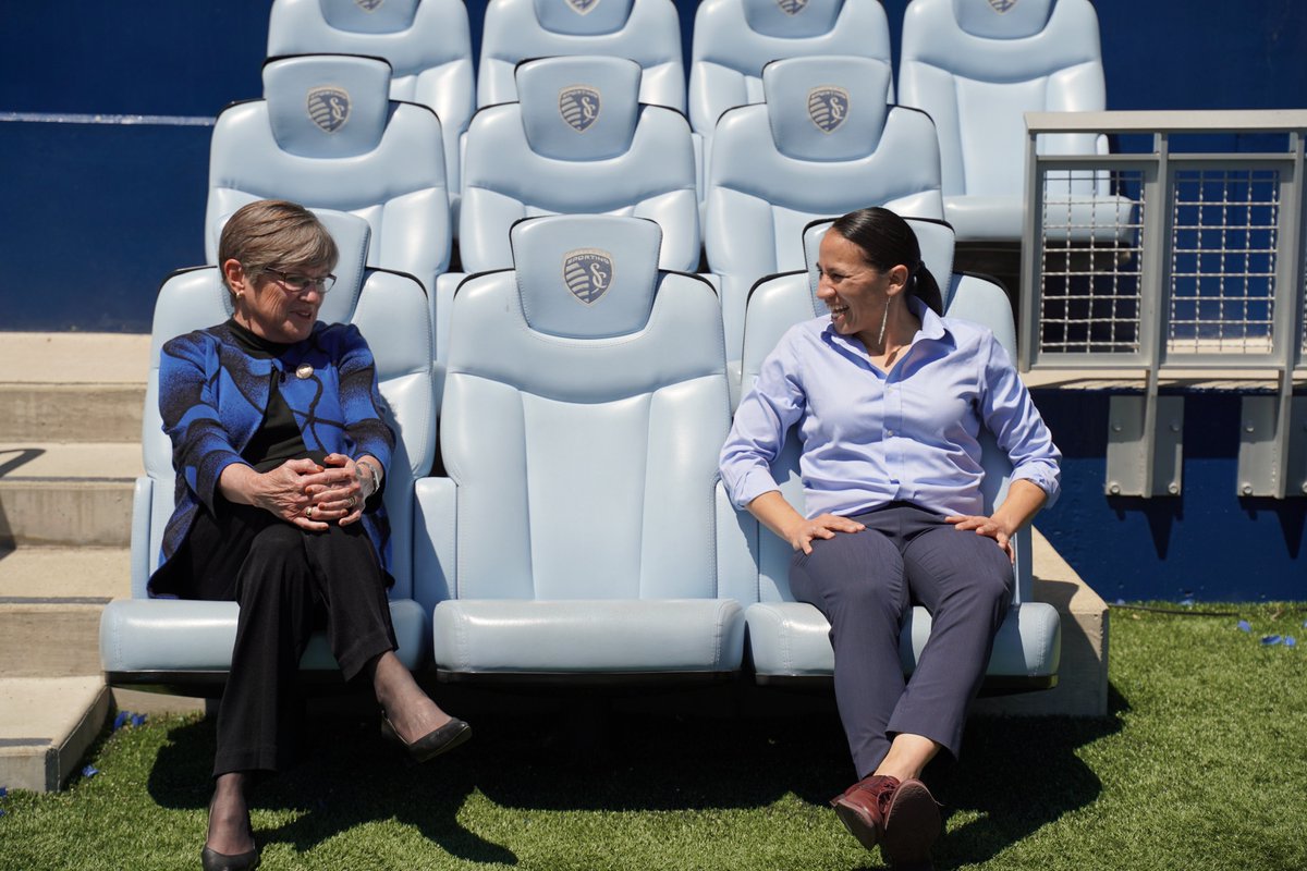 Governor Laura Kelly (@govlaurakelly) on Twitter photo Wishing a happy birthday to my friend, <a href="/RepDavids/">Rep. Sharice Davids</a>. Here's to another year of working together to get things done for Kansans. Wishing a happy birthday to my friend, <a href="/RepDavids/">Rep. Sharice Davids</a>. Here's to another year of working together to get things done for Kansans.