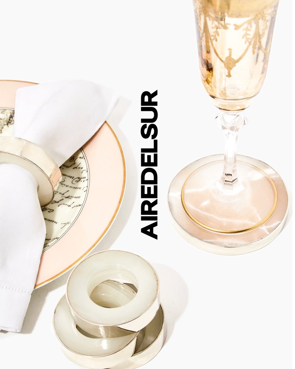 airedelsurstore's tweet image. ¡Descubre piezas únicas en airedelsur.com!

Cada pieza refleja artesanía de calidad, equilibrando lo antiguo y lo contemporáneo para elevar tus momentos cotidianos con un toque de sofisticación.

#airedelsur #airedelsurstore #ArtesaniaExclusiva #PiezasHechasAMano