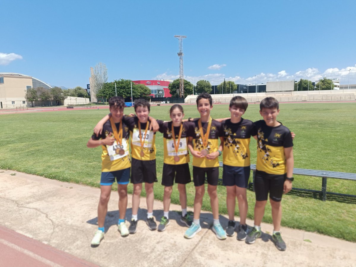 Cuatro podios en el Cto de Balears sub14 y mucha proyección futura. Seguimos !!! <a href="/Podoactiva/">Podoactiva</a> <a href="/_RMarquitectura/">RMarquitectura</a> <a href="/Islabau/">Islabau</a>
💛🖤💛