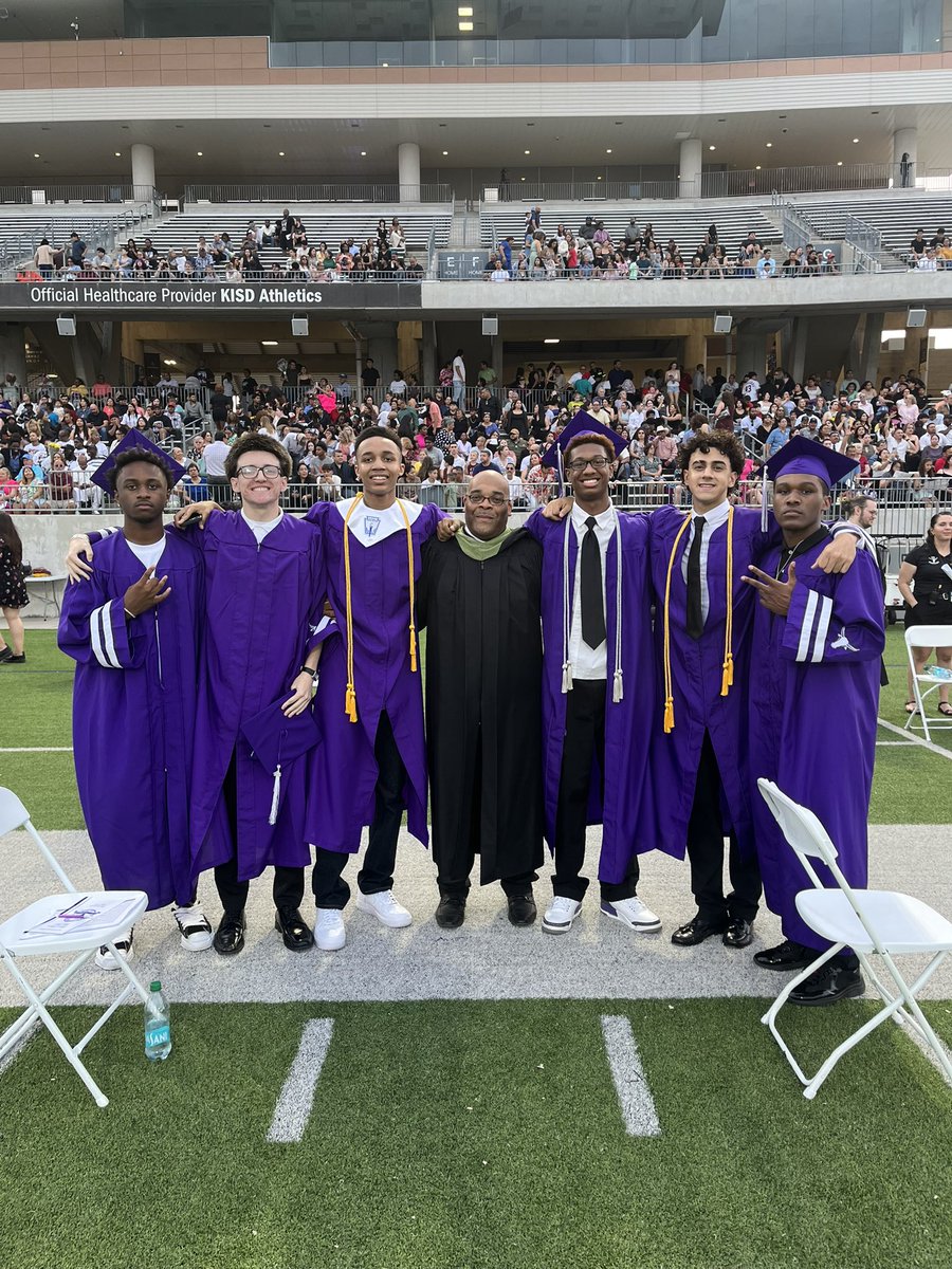 Couldn’t be more proud of these guys! Congrats Class of 2025!! Ed, Cole, Jordan, Chris, Dior, and Brayvon….we will truly miss you!