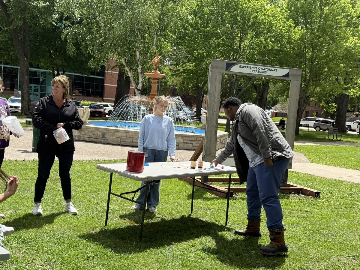 Owatonna ALC students and staff participated in Downtown Cleanup today.