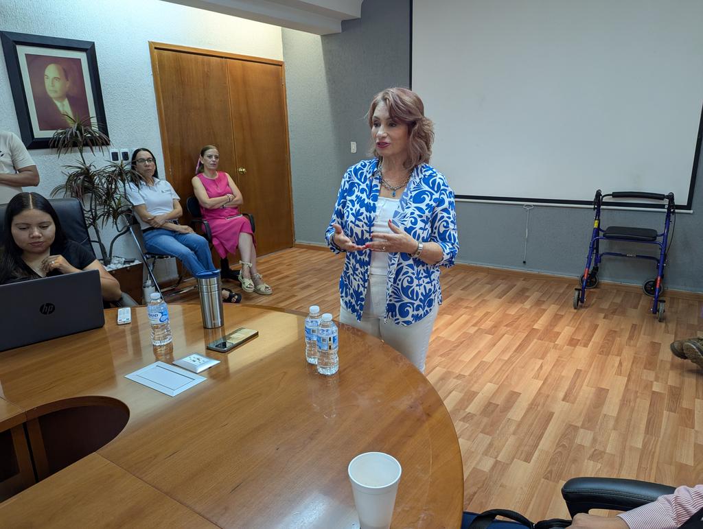 "Herramienta para el bienestar laboral" se imparte al personal de la Dirección de Pensiones del Estado.

¡Agradecemos a todas y todos los participantes del curso! Los conocimientos adquiridos benefician el autocuidado en salud mental y fortalecen el trabajo en equipo.