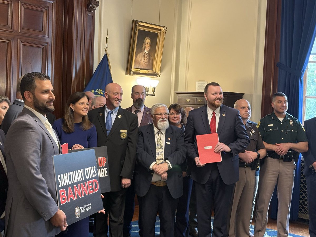 Joe Sweeney (@joesweeneynh) on Twitter photo Sanctuary Cities = Banned.
Thank you, Governor <a href="/KellyAyotte/">Governor Kelly Ayotte</a>, for signing our bills today BANNING sanctuary policies in New Hampshire.
We are doing everything we can to keep New Hampshire safe. Sanctuary Cities = Banned.
Thank you, Governor <a href="/KellyAyotte/">Governor Kelly Ayotte</a>, for signing our bills today BANNING sanctuary policies in New Hampshire.
We are doing everything we can to keep New Hampshire safe.