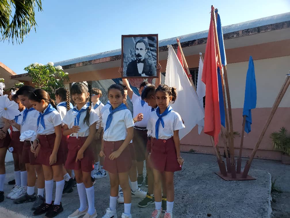 Actividades realizadas en diferentes centros educativos por el aniversario del natalicio de José Martí