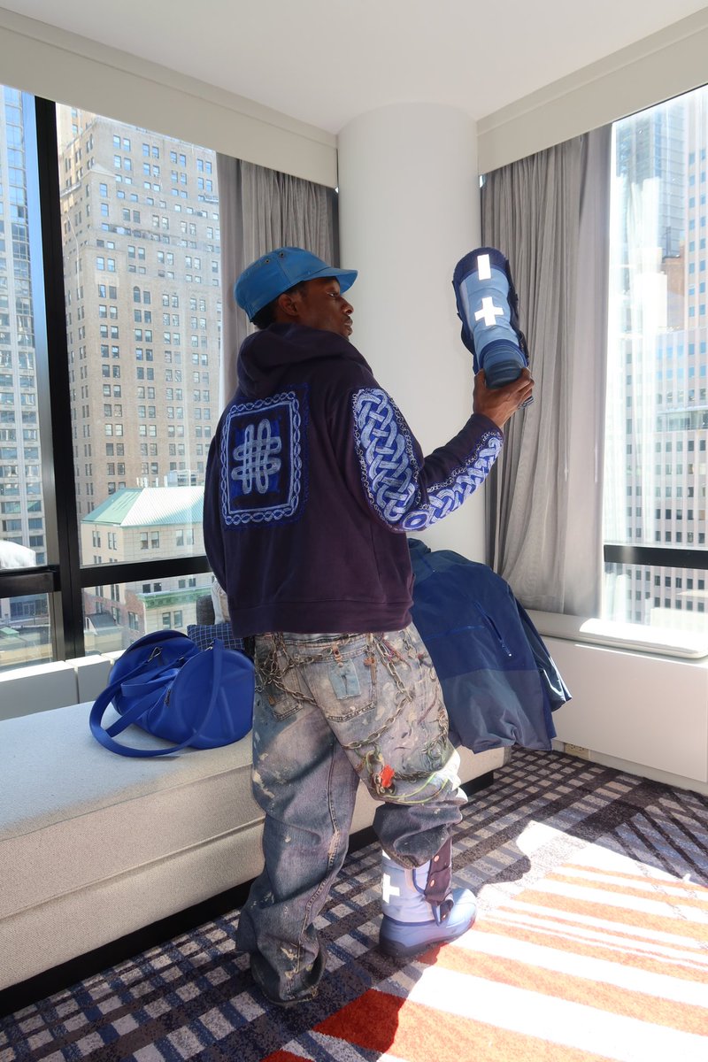 Getting fly in your own designs>
Jacket, Hat, Hoodie, Boots by Me