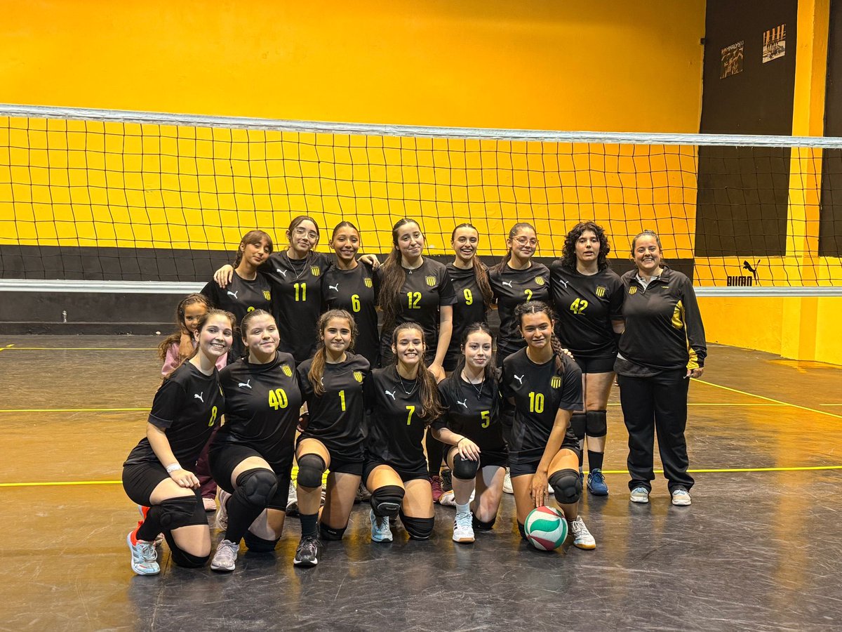 NUESTRAS CHICAS 🥹

#TodosJuntos