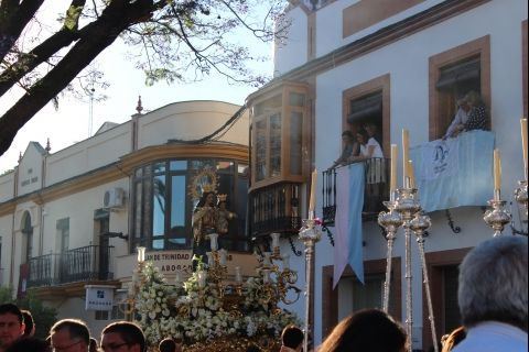 Horario y Recorrido de la Procesión de María Auxiliadora Coronada en Alcalá de Guadaíra, 24 de mayo de 2025