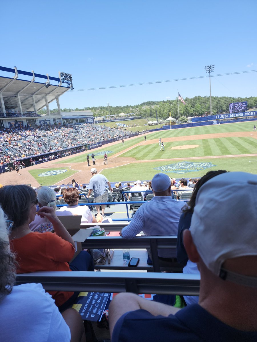 Ejg_1's tweet photo. War Damn https://t.co/j0Xd5SN6JN