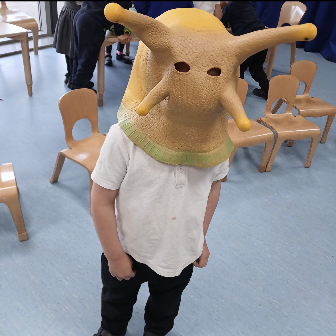 Co-op Academy Medlock (@coop_medlock) on Twitter photo Our Nursery 1 & 2 students had a visit today from <a href="/WildWork1/">WildWorkshops</a>
The children enjoyed 'Steve' the bug man. They enjoyed seeing all different minibeasts, mouse, spiders and a toad. They loved it 🐭🐸🕷🐞 Our Nursery 1 & 2 students had a visit today from <a href="/WildWork1/">WildWorkshops</a>
The children enjoyed 'Steve' the bug man. They enjoyed seeing all different minibeasts, mouse, spiders and a toad. They loved it 🐭🐸🕷🐞