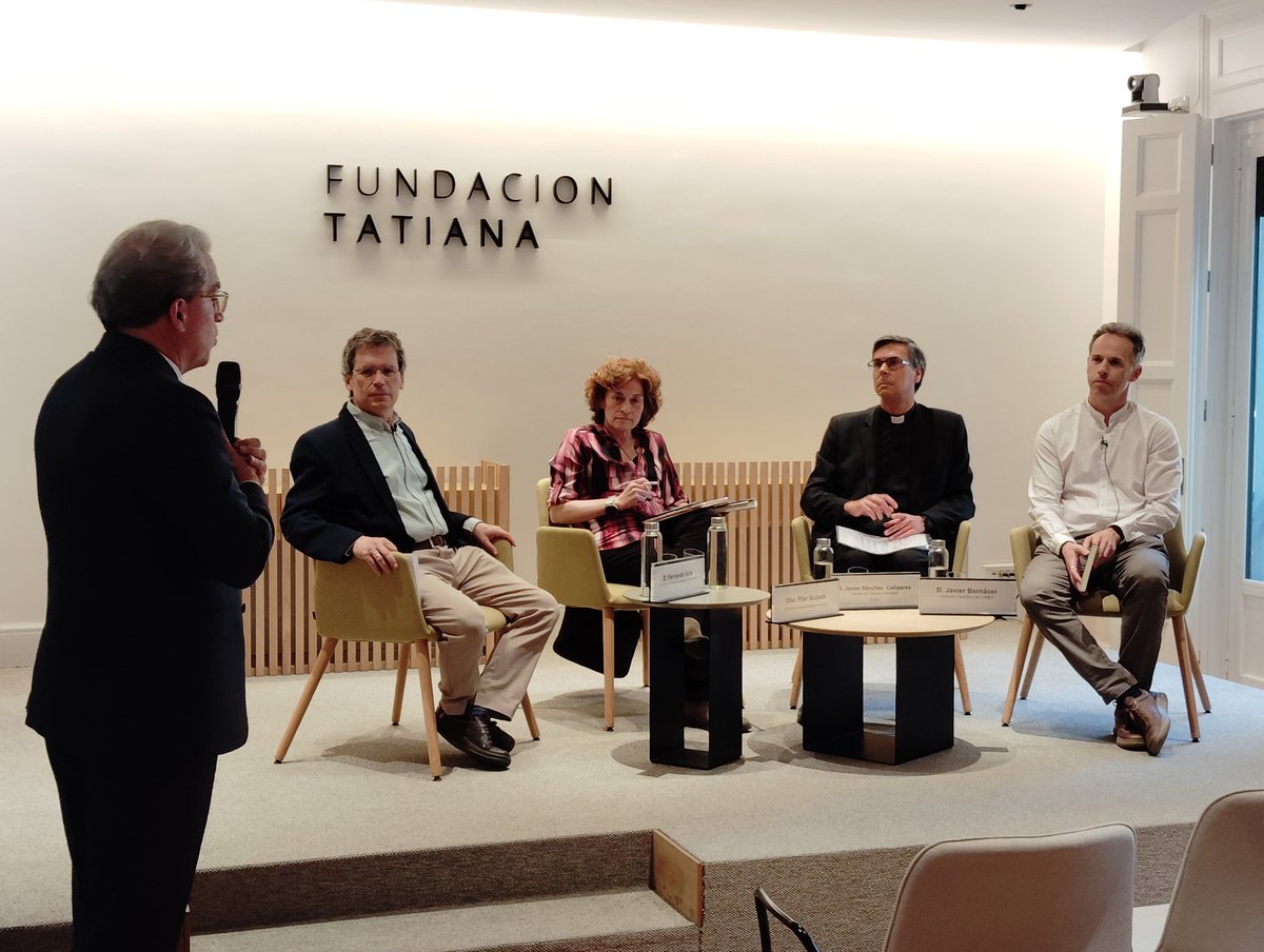 Ediciones Encuentro (@eencuentro) on Twitter photo Comienza la presentación de #CómoActúaElEspírituEnElMundo, de <a href="/jscanizares/">Javier S. Cañizares</a> con <a href="/jbernacer/">Javier Bernácer</a> y Fernando Sols. Presenta <a href="/PilarQuijada3/">Pilar Quijada Comunicación 📣</a> en <a href="/fund_tatiana/">Fundación Tatiana</a> Comienza la presentación de #CómoActúaElEspírituEnElMundo, de <a href="/jscanizares/">Javier S. Cañizares</a> con <a href="/jbernacer/">Javier Bernácer</a> y Fernando Sols. Presenta <a href="/PilarQuijada3/">Pilar Quijada Comunicación 📣</a> en <a href="/fund_tatiana/">Fundación Tatiana</a>