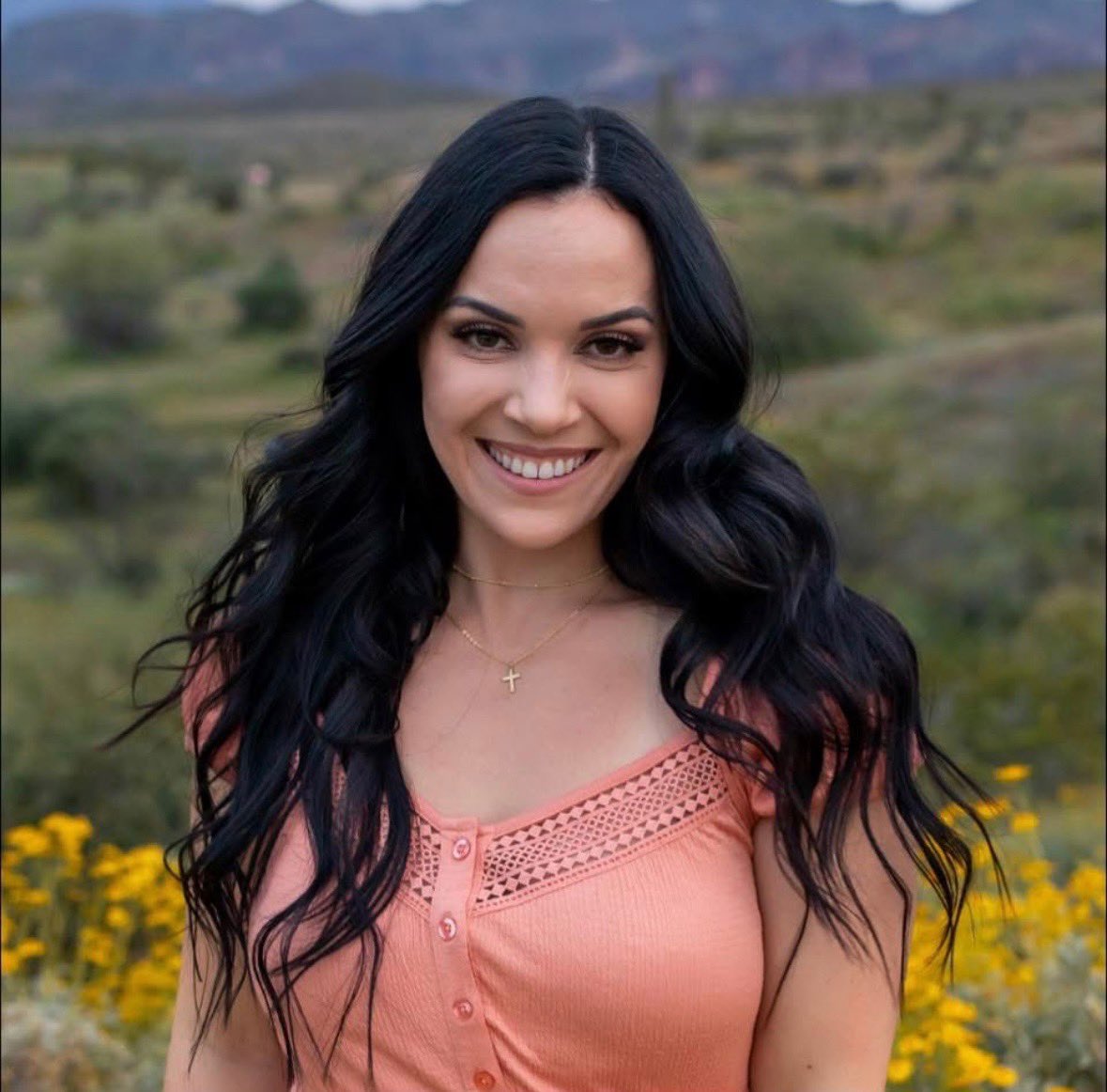 Hi everyone! Phoenix Scottsdale area people, my friend’s roommate has been missing almost 24 hours since going on a hike. If you have any information please call the number. Here are a few pictures of Hannah as well! Please keep her in your prayers ❤️