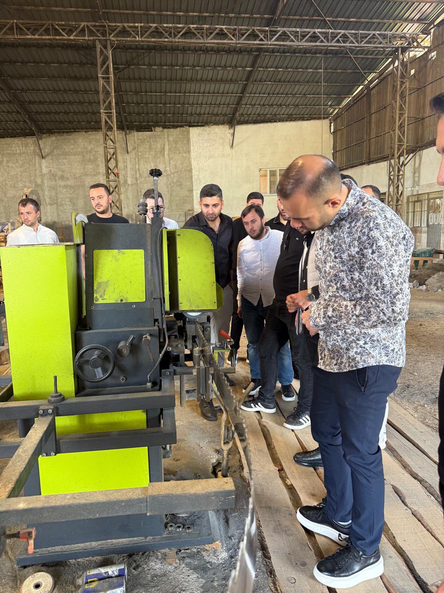 📍YENİ ÖZGÜVEN İNŞAAT ORMAN ÜRÜNLERİ

Üye ziyaretlerimiz kapsamında “Yeni Özgüven İnşaat Orman Ürünleri‘’ Yönetim Kurulu Üyesi “Özgür ÖZTÜRKMEN’’ beyefendiyi ziyaret ettik. Misafirperverliklerinden dolayı kendisine teşekkür ediyoruz. Değerli üyemize bol kazançlar diliyoruz.