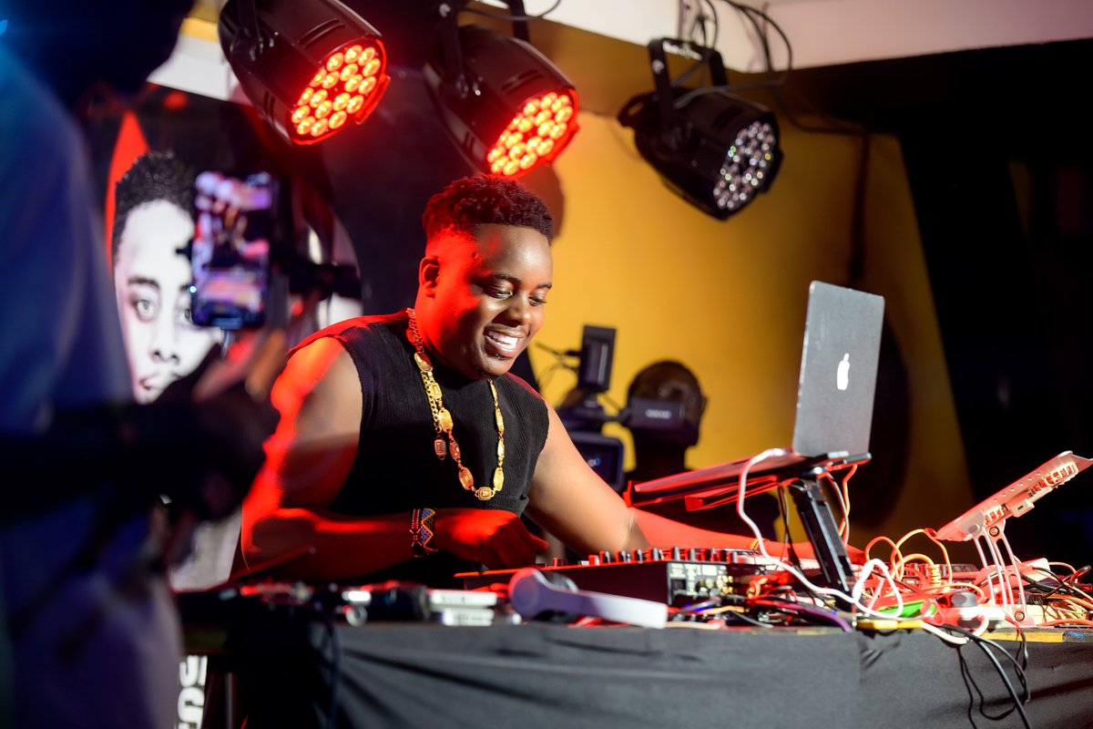 deejaybash_ug's tweet image. My Experience Sn6