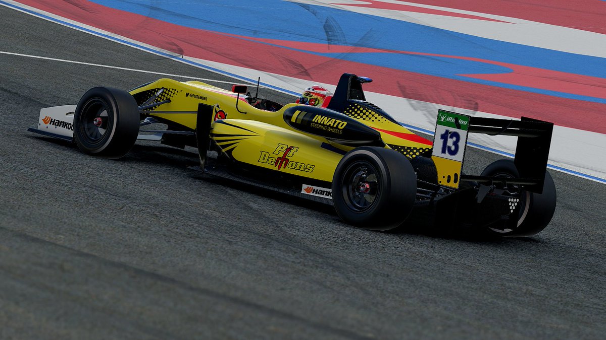 Rescatando del baúl de los recuerdos...