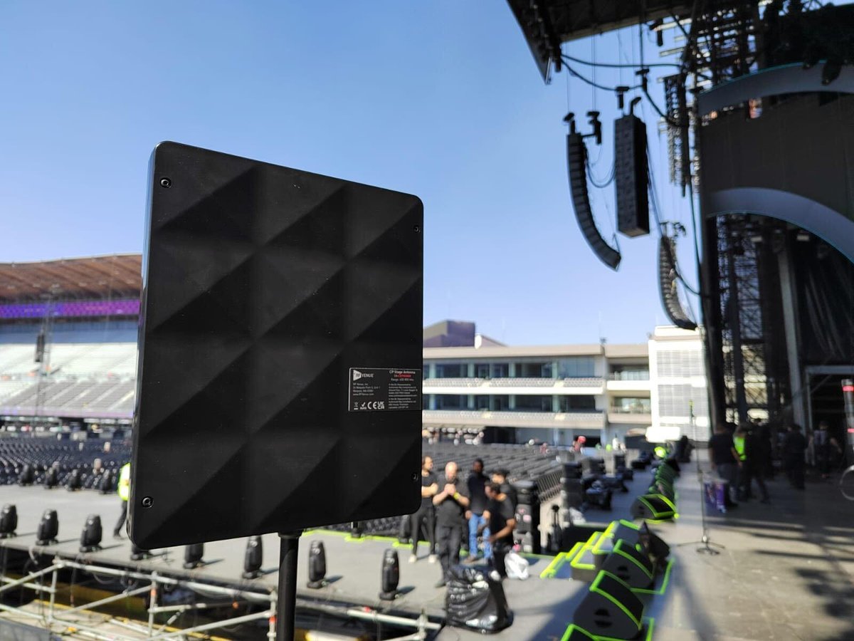 RFvenue's tweet image. We want to see how you're using our dropout-resistant CP Stage Antenna. 

Snap a pic of your setup and tag us with #MyCPStage for a chance to be featured and even win RF Venue swag 👀

📸 Ready, set… post!

#WirelessAudio #RFVenue #CPStageOnTour #LiveSound