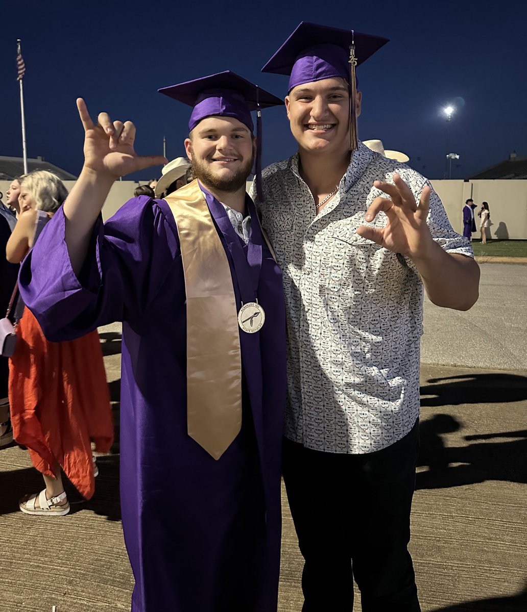 Hunter Byerley (@hunter_byerley) on Twitter photo Spent our whole lives as teammates and brothers! 🎓
Now, it’s bright futures of <a href="/KSUTuscBaseball/">Cole Morozek</a> & <a href="/WTAMUFootball/">Buffalo Football</a> !
Let’s go, boys!
<a href="/kvstevens44/">Kaden</a> <a href="/BohanonWyatt/">Wyatt Bohanon</a> Spent our whole lives as teammates and brothers! 🎓
Now, it’s bright futures of <a href="/KSUTuscBaseball/">Cole Morozek</a> & <a href="/WTAMUFootball/">Buffalo Football</a> !
Let’s go, boys!
<a href="/kvstevens44/">Kaden</a> <a href="/BohanonWyatt/">Wyatt Bohanon</a>