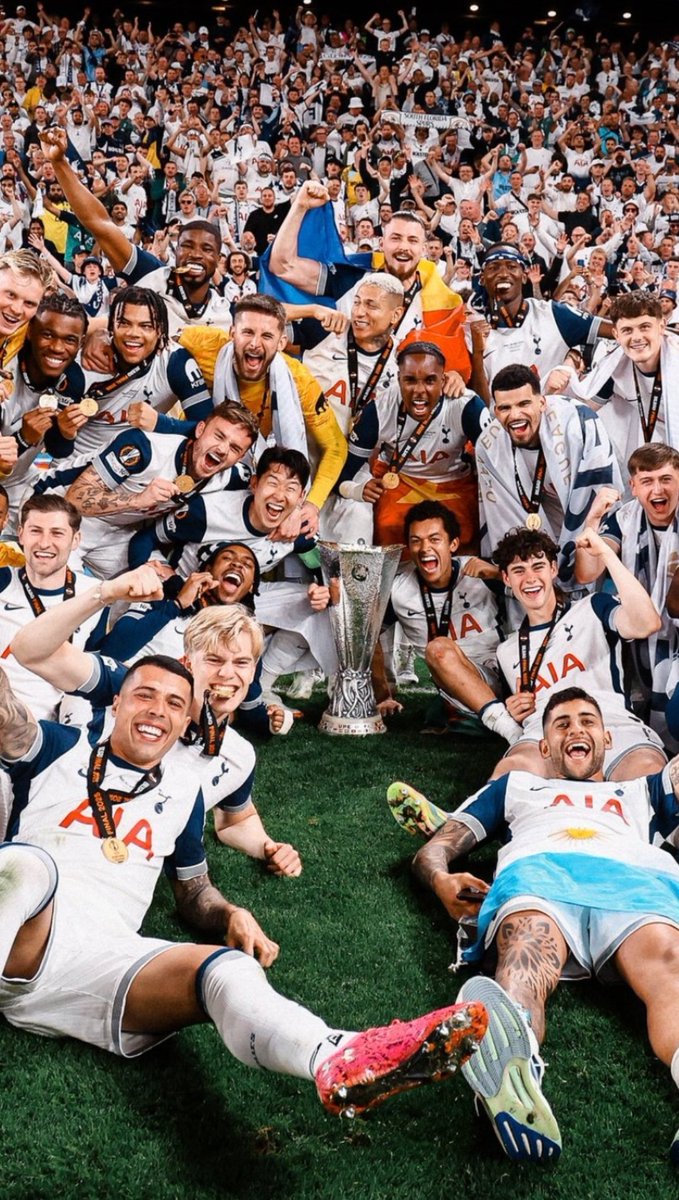 dbdc's tweet image. Still can't believe it!!
COYS!!
💙💙💙