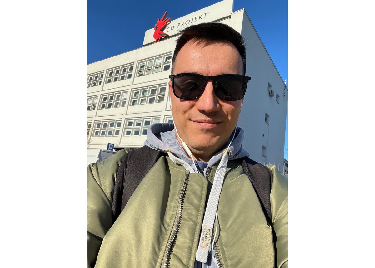 Od czasu do czasu żartowałem sobie, że muszę jeszcze tylko popracować po stronie platformy, żeby po mediach/PR/publishingu/studiu gamedev domknąć branżowy cykl. No i domknąłem, a żarty się skończyły. W kwietniu dołączyłem do bizdevu <a href="/GOGcom/">GOG.COM</a> 💜