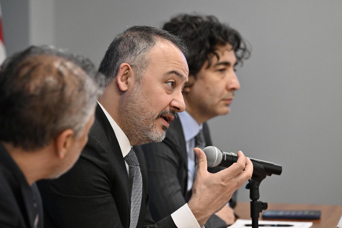 Nuh Yılmaz (@nuhyilmaz) on Twitter photo Vaşington ziyaretim vesilesiyle öndegelen ABD’li düşünce kuruluşlarının temsilcileriyle de <a href="/SETADC/">The SETA Foundation at Washington DC</a> ’de biraraya gelme fırsatı buldum. Bu çerçevede, başta Filistin ve Suriye’deki gelişmeler olmak üzere, bölgesel ve uluslararası meseleleri ele aldık. Vaşington ziyaretim vesilesiyle öndegelen ABD’li düşünce kuruluşlarının temsilcileriyle de <a href="/SETADC/">The SETA Foundation at Washington DC</a> ’de biraraya gelme fırsatı buldum. Bu çerçevede, başta Filistin ve Suriye’deki gelişmeler olmak üzere, bölgesel ve uluslararası meseleleri ele aldık.