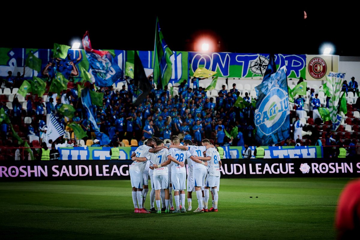 اللهم ربي ولك الحمد من قبل ومن بعد
الف مبروك لأهل الأحساء بشكل عام 
ومحبين نادي #الفتح بشكل خاص 💚💙