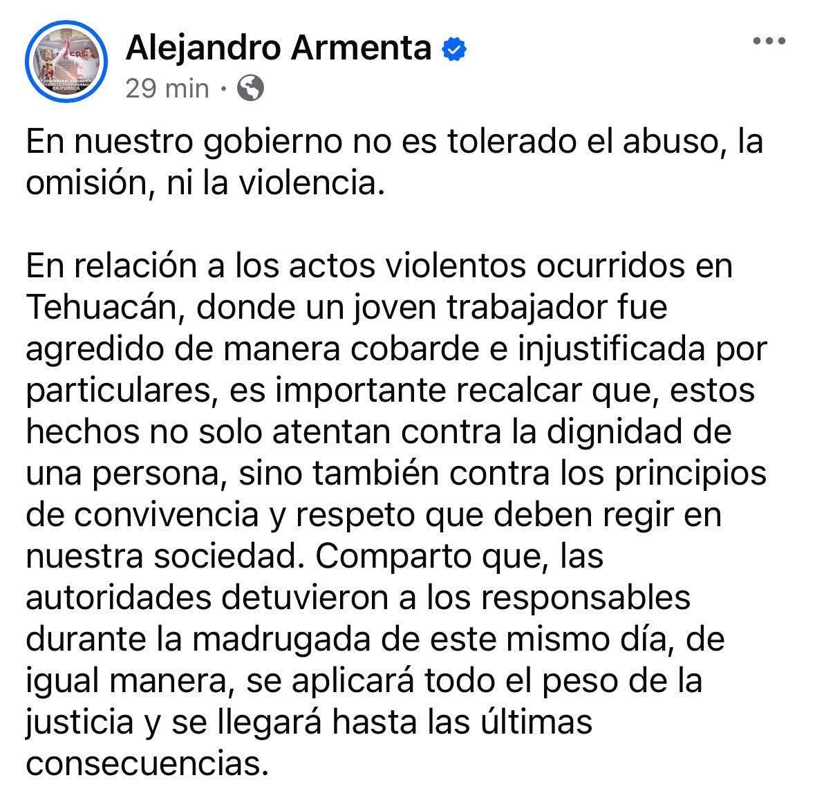 AlAire_MX's tweet photo. #Tehuacán   El Gobernador del Estado #AlejandroArmenta se pronuncia ante los hechos registrados durante la madrugada de jueves; señala que hay detenidos.
Sin embargo, en redes sociales ciudadanos siguen inconformes y piden pruebas de la detención.

#Puebla  #Noticias #misael https://t.co/mU4HYq0r7Z