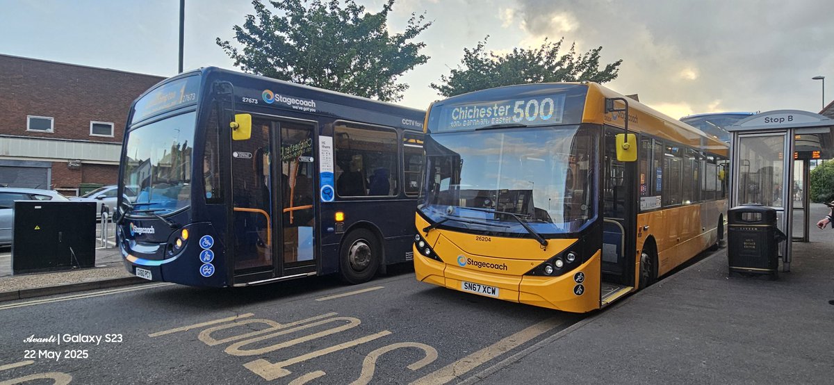 Stagecoach Worthing 11228 (Ex East mids) and Stagecoach Chichester 26204 (also Ex East mids) seen at Littlehampton on the 701 &amp; 500