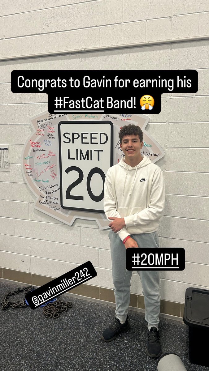 Another #FastCat⚡️#CookingOnTheLake #20MPH