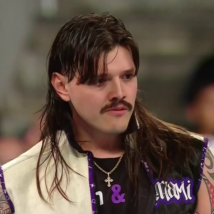 pepsidogonline's tweet image. The way dominik genuinely looks like if eddie guerrero and rey mysterio had a baby cracks me up so much 😭😭😭