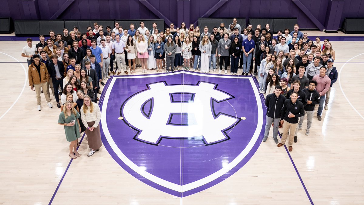 Holy Cross Athletics (@goholycross) on Twitter photo Our student-athletes from the <a href="/holy_cross/">College of the Holy Cross</a> Class of 2025 ππ
#GoCrossGo | #HolyCross2025 Our student-athletes from the <a href="/holy_cross/">College of the Holy Cross</a> Class of 2025 ππ
#GoCrossGo | #HolyCross2025
