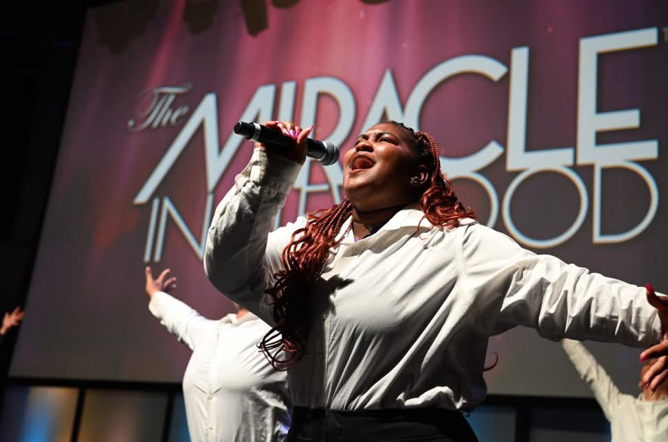 INGUSD's tweet photo. This past weekend, Inglewood Illuminated brought the spotlight to our incredible student artists! From powerful performances to stunning visual displays, our CTE arts pathways showed the heart, talent, and creativity thriving across our district. https://t.co/22NbIIaNEC