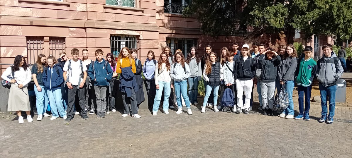 clg St Exupéry Gers tweet media