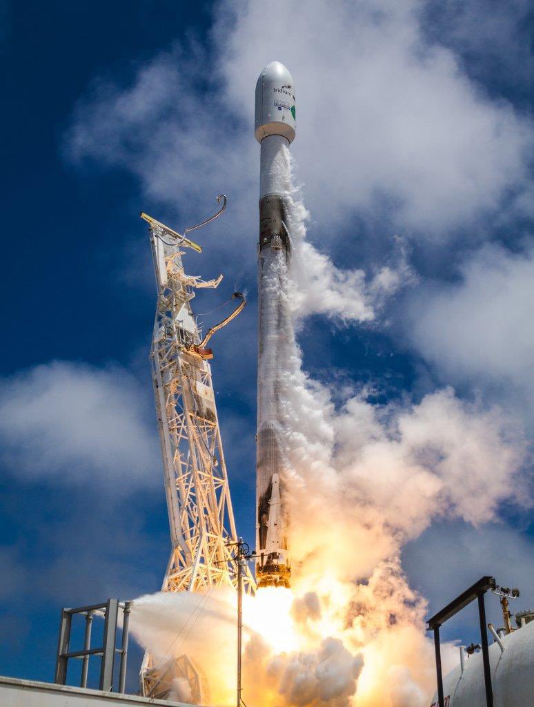 billmeco's tweet image. #OTD 7 years ago #SpaceX #Falcon 9 launched #Iridium 6 and #nasa #GRACE-FO from #vsfb #IridiumBoss #IridiumComm wghartenstein.com