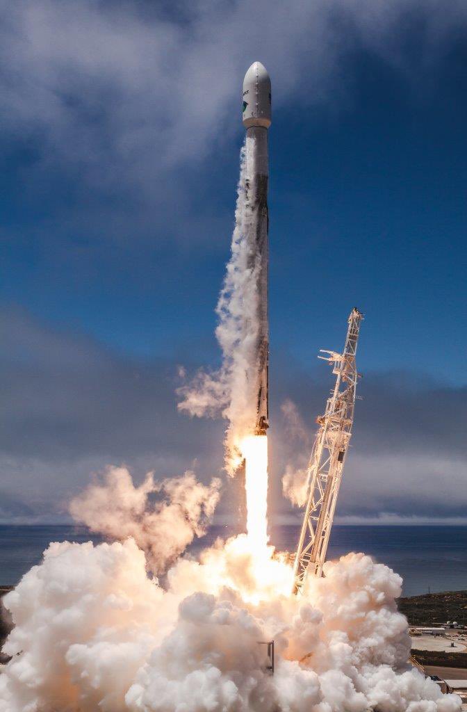 billmeco's tweet image. #OTD 7 years ago #SpaceX #Falcon 9 launched #Iridium 6 and #nasa #GRACE-FO from #vsfb #IridiumBoss #IridiumComm wghartenstein.com