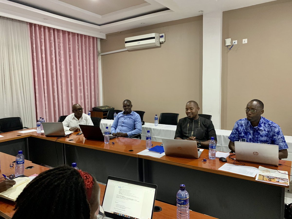 Cette réunion avait pour but d'évaluer l'état d'avancement des activités prévues pour l'année 2025.
Il est à noter que le projet "Just Future" est mis en oeuvre par ledit Barreau, l'Observatoire de l'Action Gouvernementale et <a href="/AFRABU1/">AFRABU</a>. 2/n