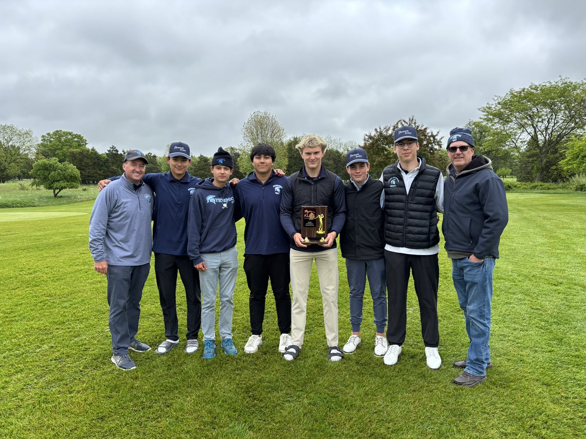 The team played the final round of the KLAA Conference Championship and finished 3rd overall and had our lowest tournament round of the year at 303.  This was the highest finish Stevenson has ever had in this tournament!