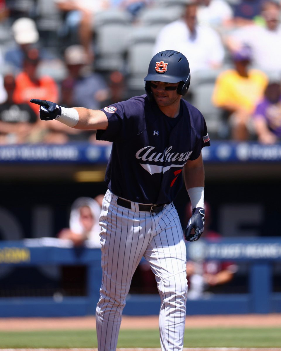 Auburn Baseball (@auburnbaseball) on Twitter photo Gotta string something together. 
M9 | Texas A&M 3, Auburn 1 Gotta string something together. 
M9 | Texas A&M 3, Auburn 1