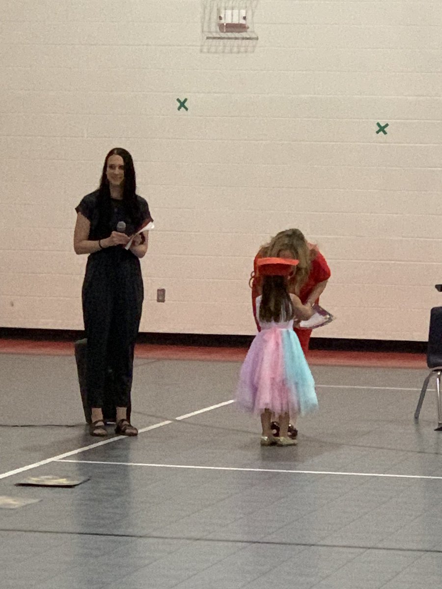 Today is the day! Congratulations Preschool graduates!!! 🎓🐾♥️