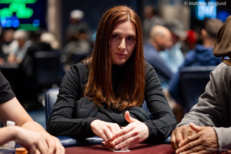 Poker Mel tweet media